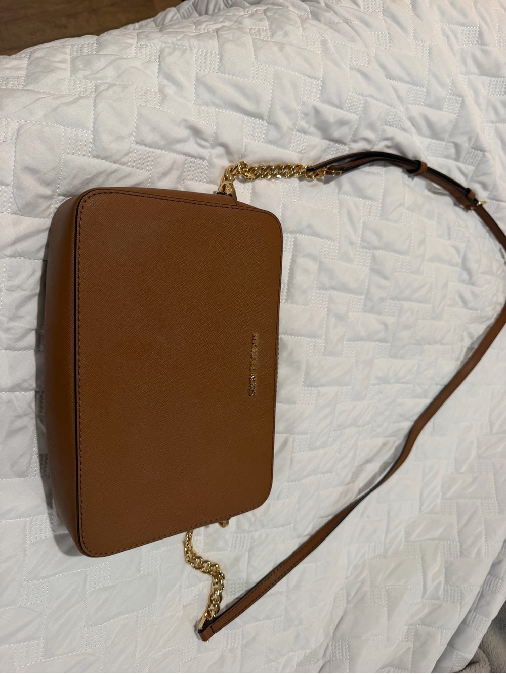 Michael Kors Tan Saffiano Crossbody with Gold Chain Strap